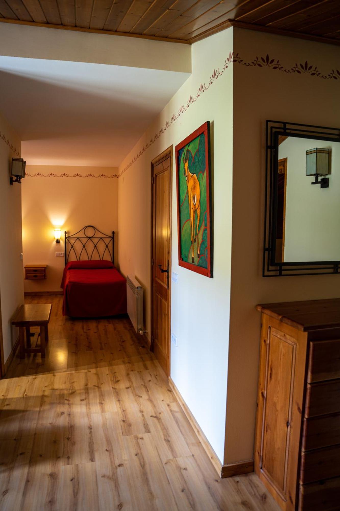 Hostal Cal Francisco Gósol 外观 照片