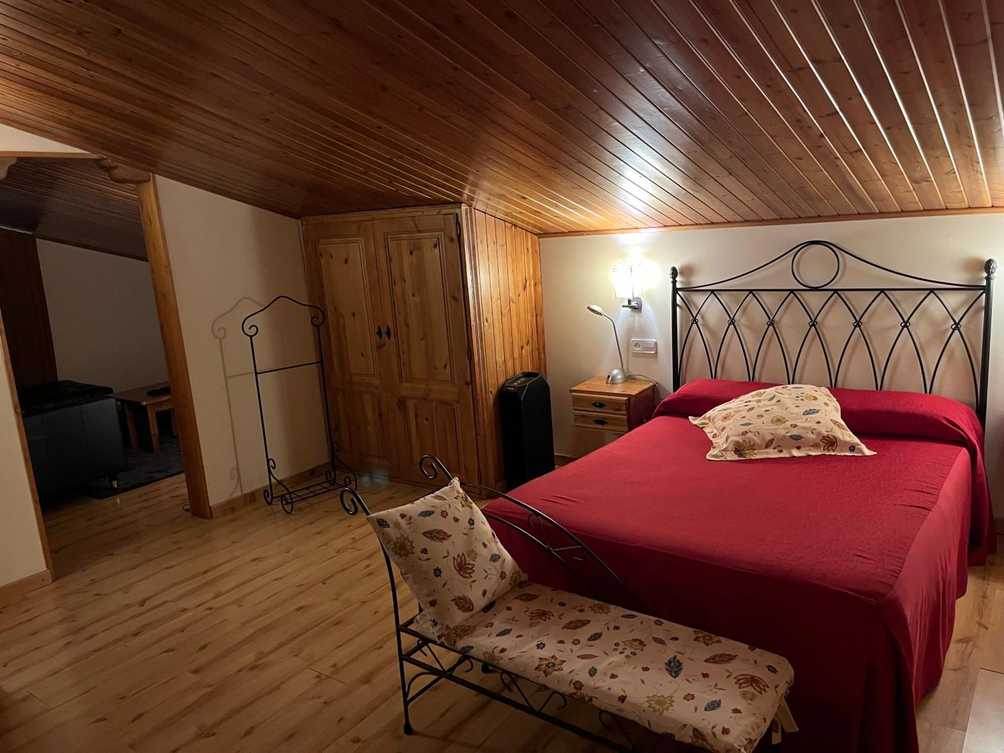 Hostal Cal Francisco Gósol 外观 照片