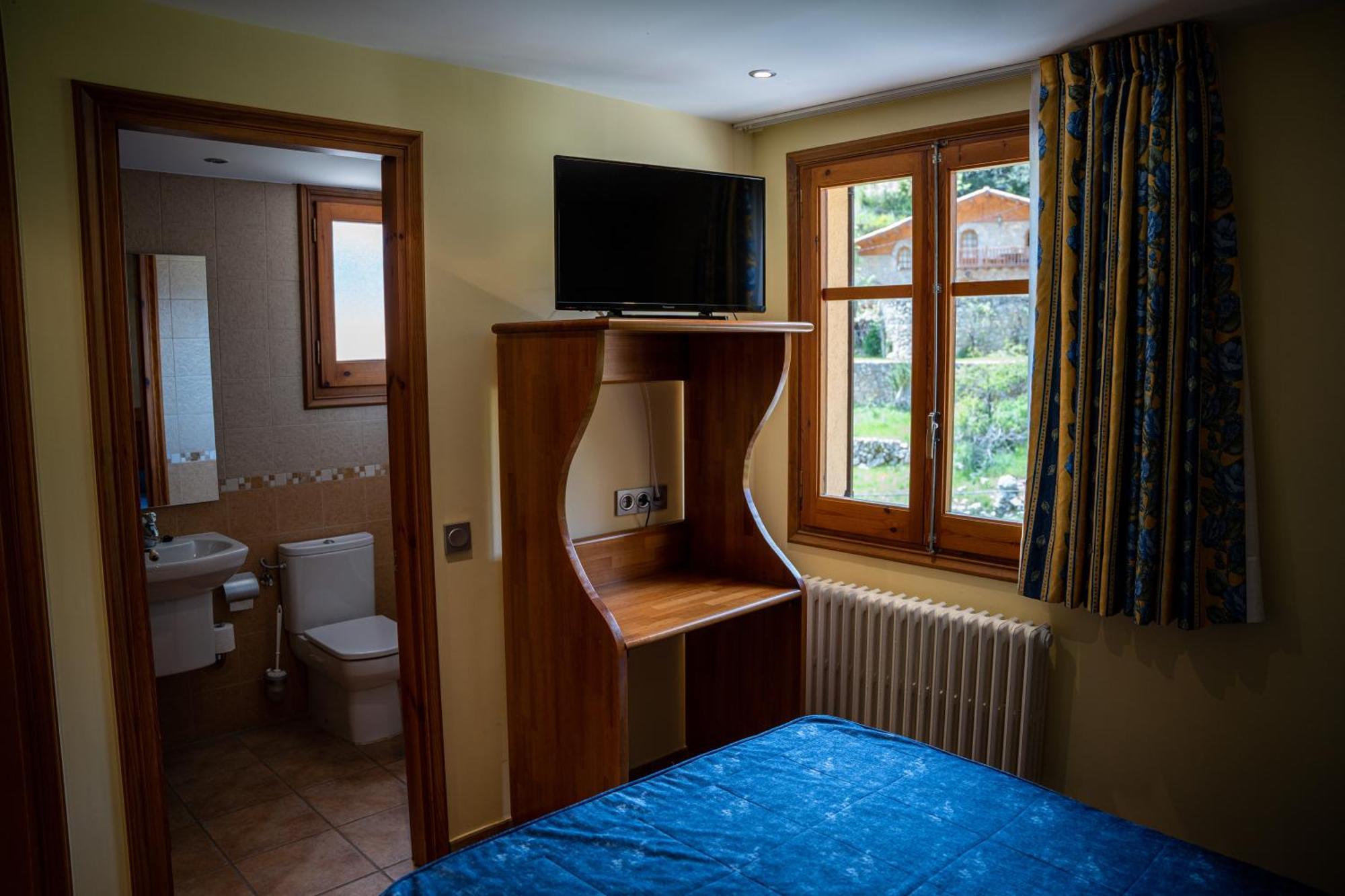 Hostal Cal Francisco Gósol 外观 照片