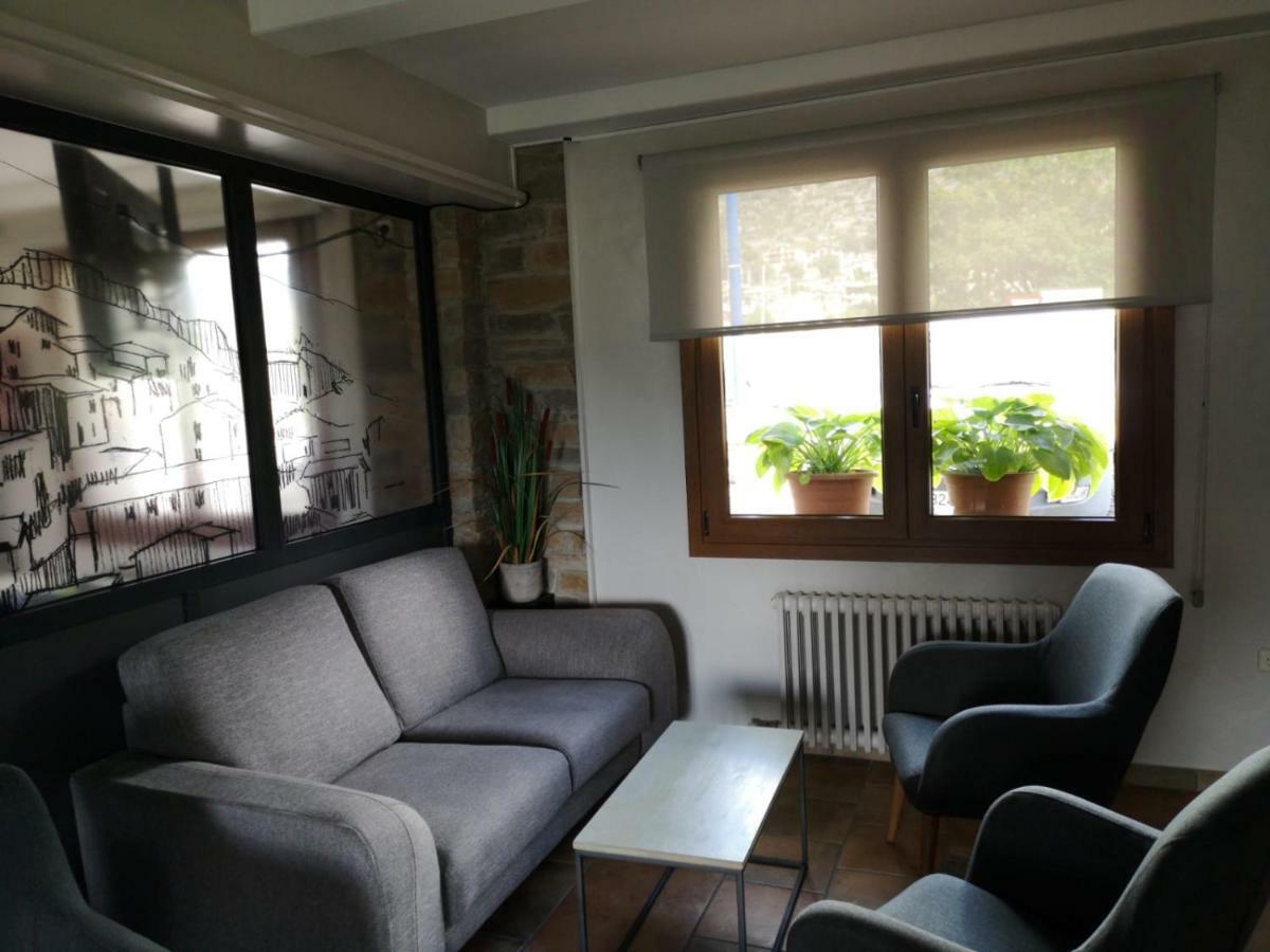 Hostal Cal Francisco Gósol 外观 照片