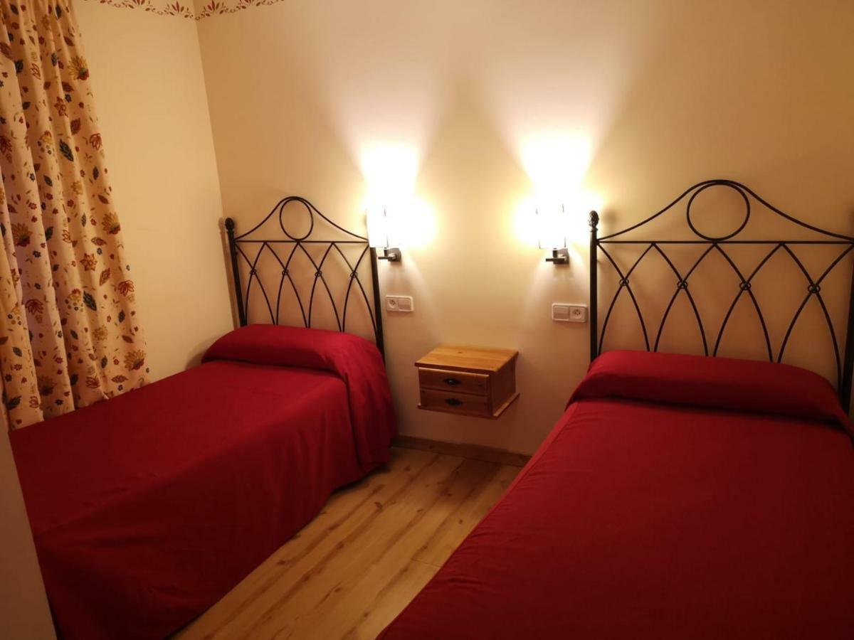 Hostal Cal Francisco Gósol 外观 照片